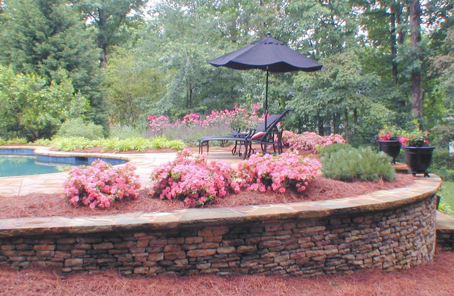 retaining wall stacked stone Tenn fieldstone